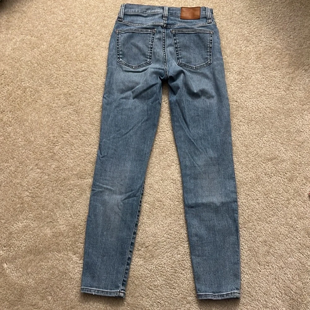 J. Crew 9" high-rise toothpick jean in Arizona Sky wash
Item AJ469 - Picture 10 of 11